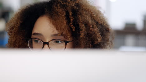 Eyes,-glasses-and-computer-with-a-business-black