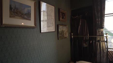 vintage small bedroom