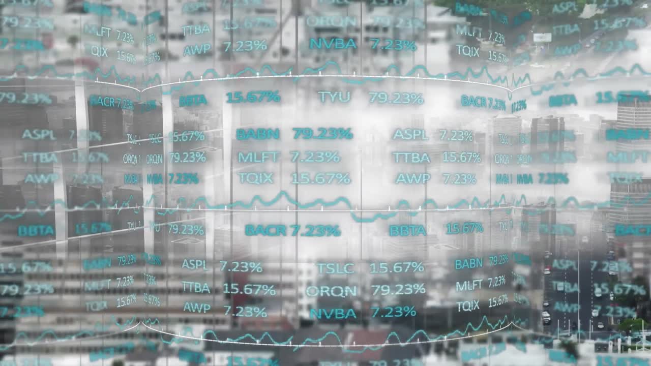 animación de la interfaz digital con procesamiento de datos financieros a través de una vista de la ciudad de alta velocidad