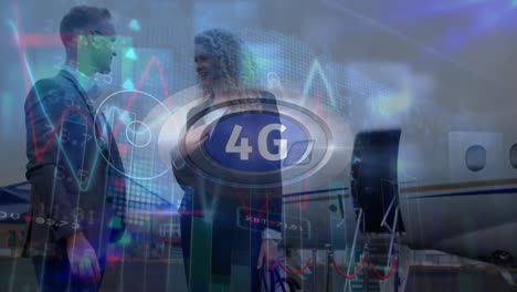 Animation-Der-Datenverarbeitung-Und-4G-Text-über-Zwei-Unterhaltende-Kaukasische-Geschäftsleute