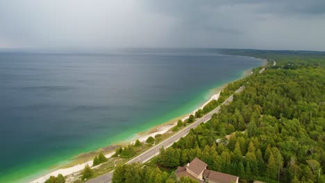 Cloudy-Sky-Over-Georgian-Bay-In-Ontario,-Canada