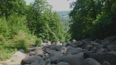 Felsenmeer-in-Odenwald-Sea-of-rocks-wood-nature-landscape-tourism-on-a-sunny-day-steady-shot