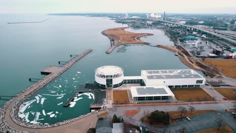 astonishing-shot-on-lake-michigan-above-discovery-world-aquarium-in-milwaukee,-wisconsin,-USA