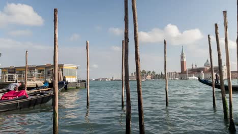 Góndola-de-Venecia-4K-10