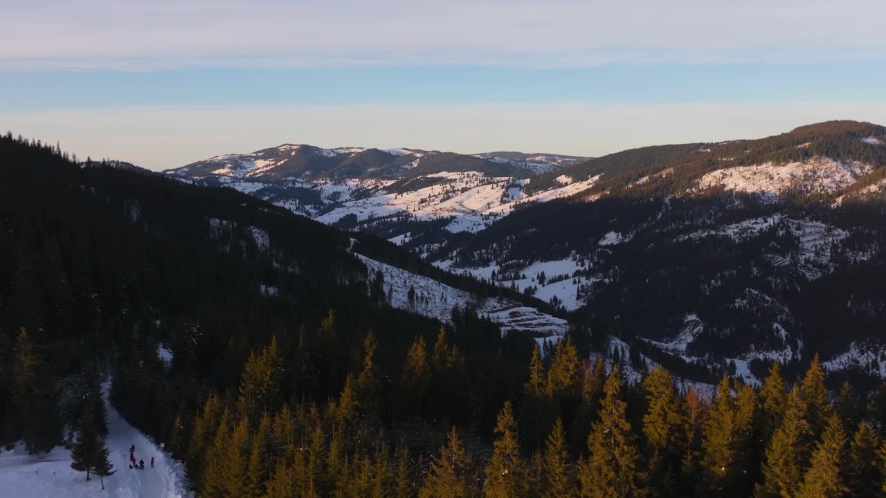 4K Cinematic Drone Footage of Winter Sunset in Bilbor – Romania_013