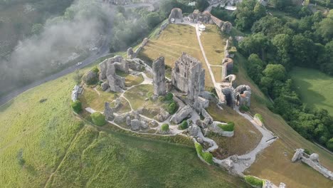 Corfe-Castle-Lift-Tilt-Drohne