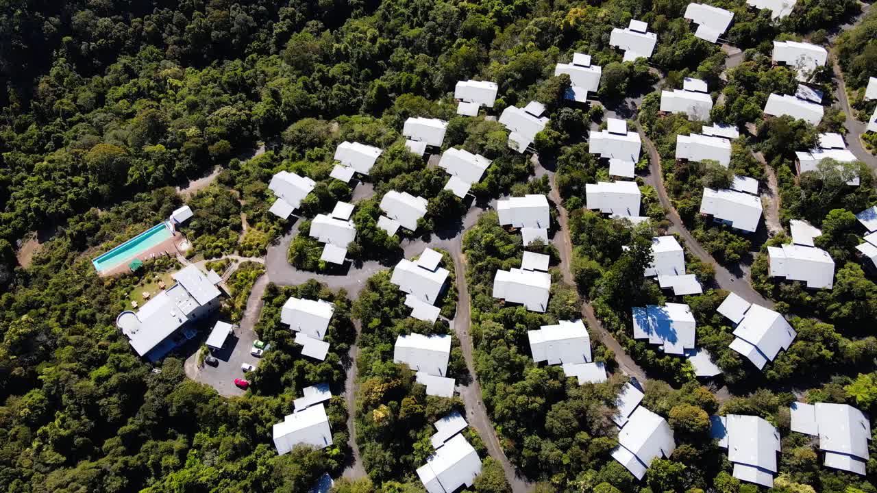 오라일리 로스트 월드 스파의 숙박 시설 - 래밍턴 국립 공원의 오라일리 열대우림 휴양지 - 골드 코스트 힌터랜드, 퀸즐랜드, 호주