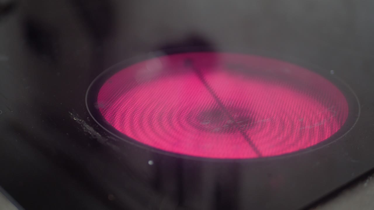 뜨거운 전기 스토브 버너