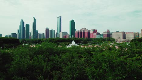 Establishing-aerial-shot-of-Chicago