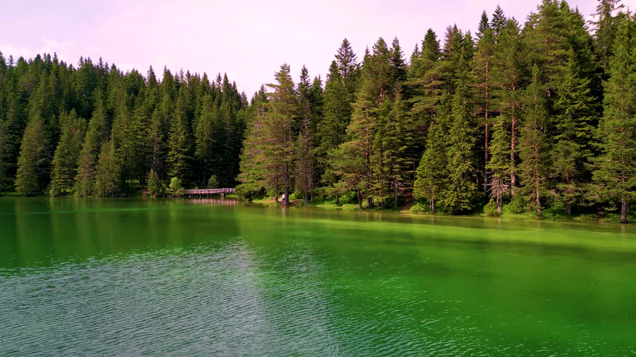 lagos glaciares de europa, panorama aéreo, belleza salvaje, montenegro