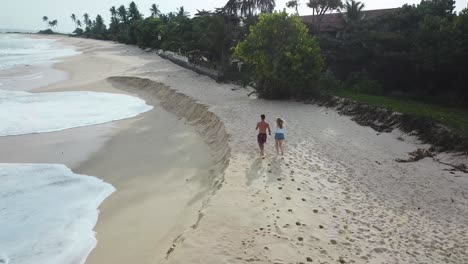 Nach-Einer-Schönen-Nacht-Folgt-Ein-Guten-Morgen-Lauf-In-Der-Nähe-Von-Mirissa-–-Sri-Lanka