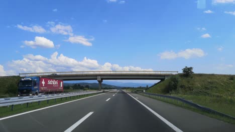 The-highway-passes-under-another-road