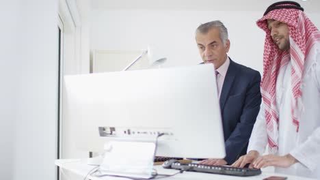 arabic middle eastern business people