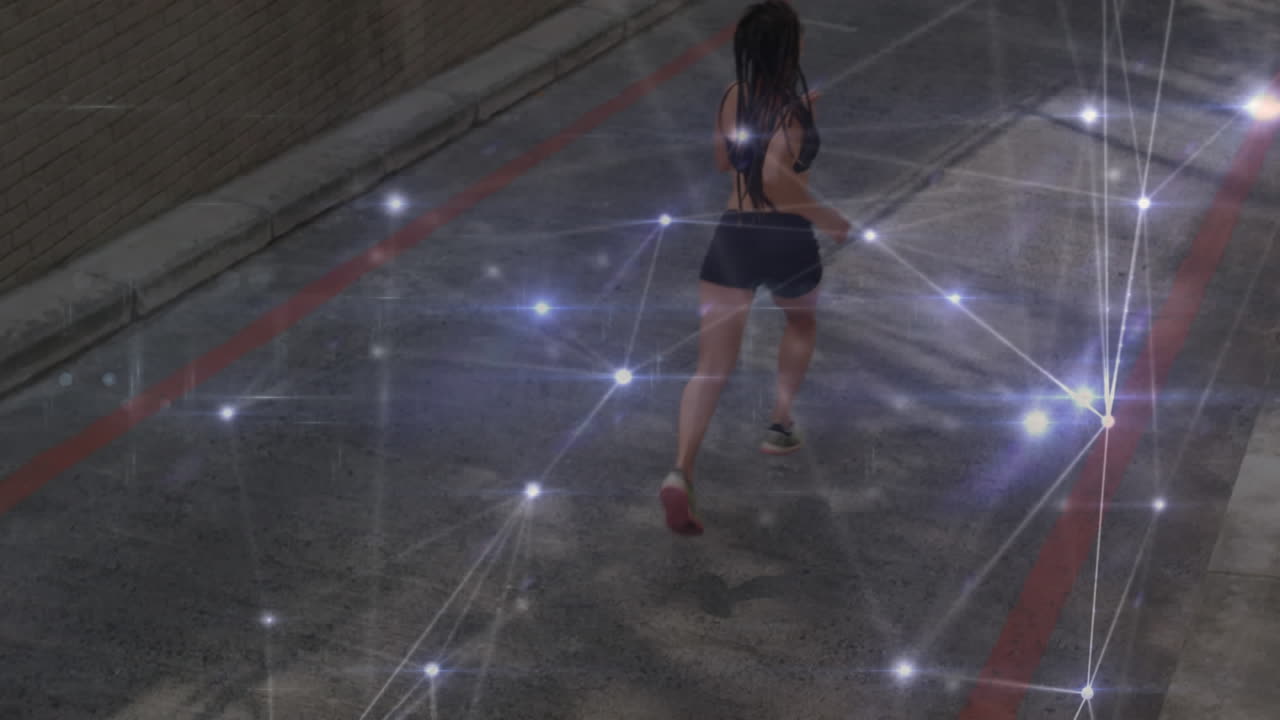animación de la red de conexiones sobre la mujer corriendo al aire libre