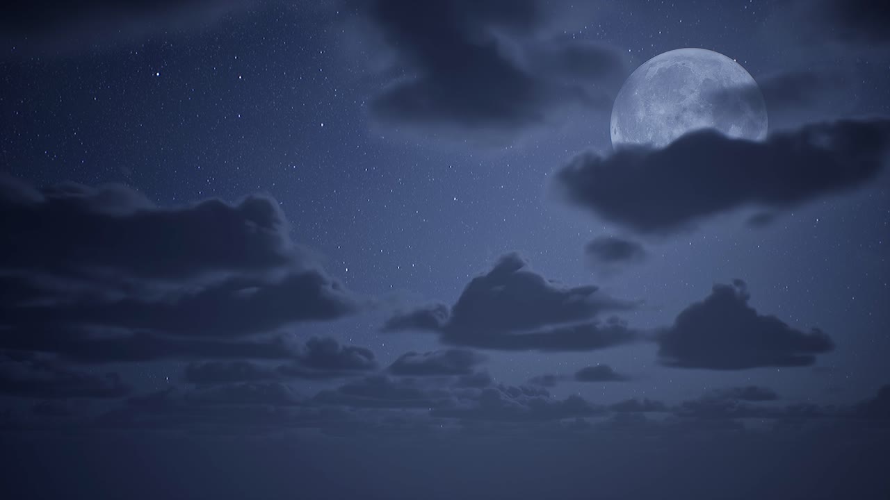 Nattehimmel med fullmåne på høyre side, lyse stjerner og volumetriske skyer som passerer forbi, 3D-animasjon.