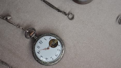 Old-pocket-watch-as-Background