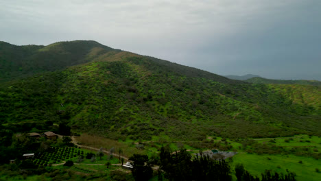 Santiago-de-Chile-Nature-skyline-at-dawn-rural