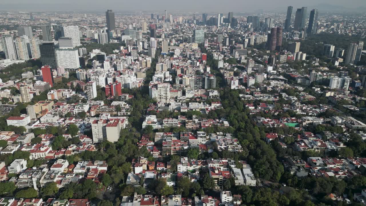 las imágenes de drones capturan el exclusivo distrito de polanco en la ciudad de méxico.