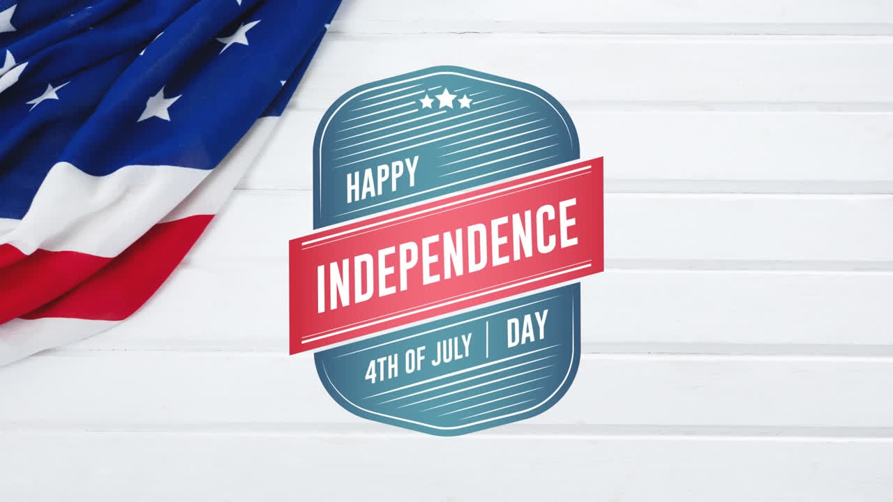 Feliz Dia da Independência, texto de 4 de Julho em emblema