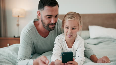 Silly,-selfie-and-father-bonding-with-his-child