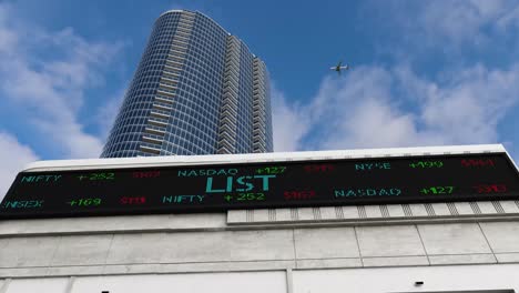 LIST-Stock-Market-Board