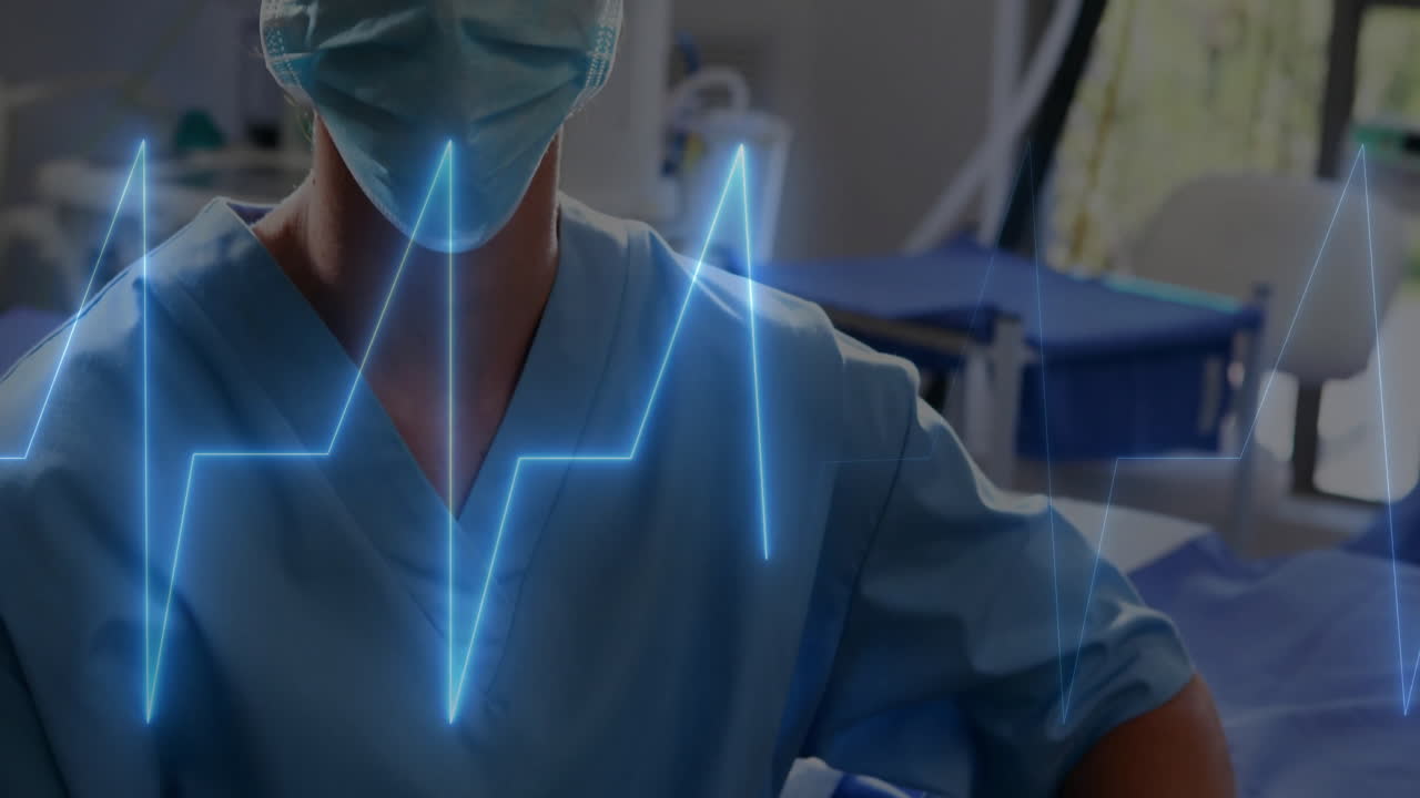 animación de cardiógrafo sobre doctora caucásica con máscara facial en la sala de operaciones
