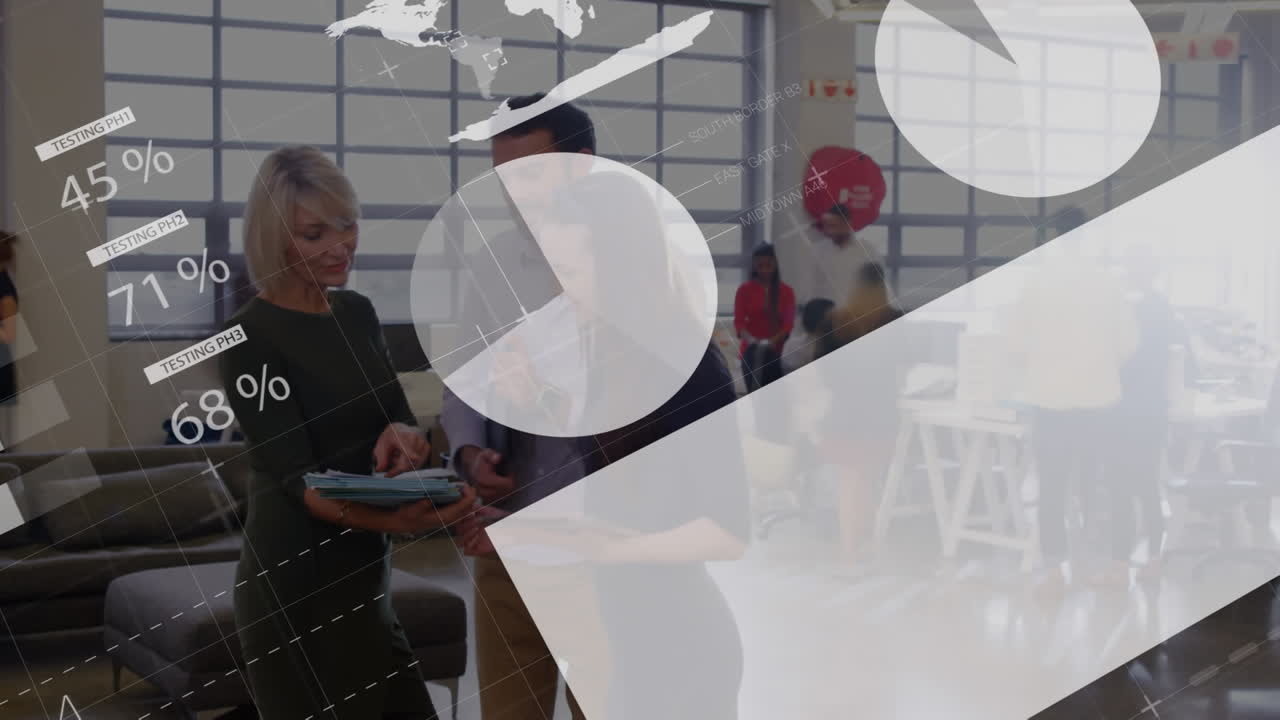 Animation of data processing with workers in background