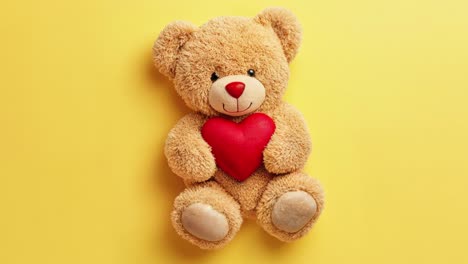 teddy bear holding a heart