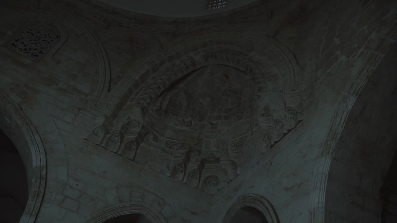 INSIDE OF SILVAN ULU MOSQUE, HISTORIC SELAHADDIN EYYUBI MOSQUE, DIYARBAKIR, TURKEY, DETAILS, NICHE