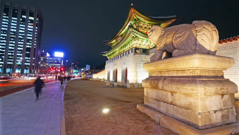 beautiful-architecture-gyeongbokgung-palace-in-seoul-south-korea