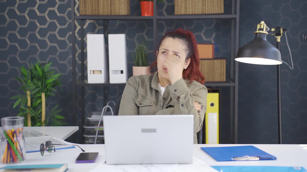 불안과 두려움을 가진 사업가입니다.