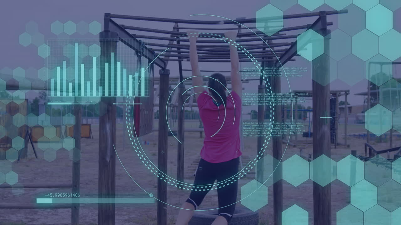 animación del procesamiento de datos sobre mujeres diversas en una carrera de obstáculos colgando