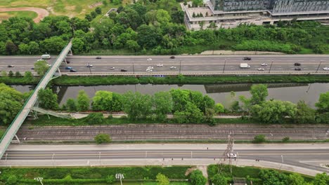 Daytime-Traffic-On-Highway-Road-In-Toronto,-Ontario,-Canada