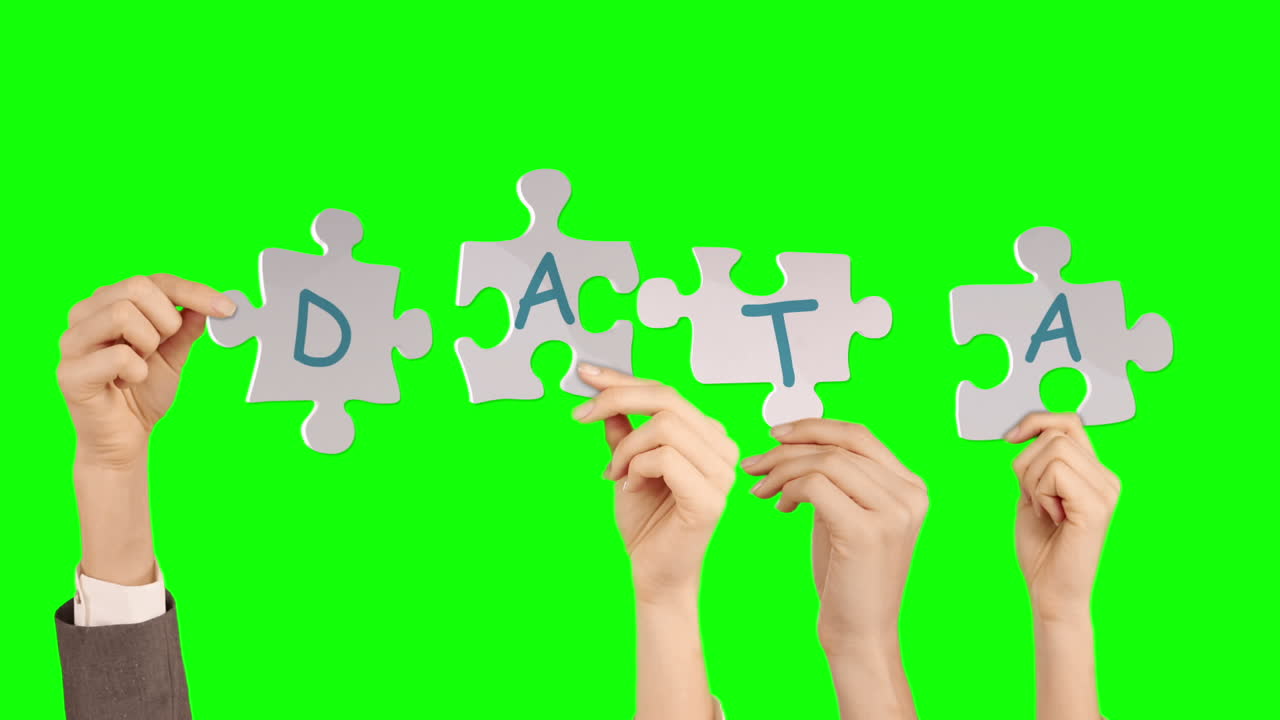 Hands holding puzzle pieces