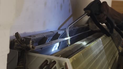limpieza y mantenimiento de un aire acondicionado
