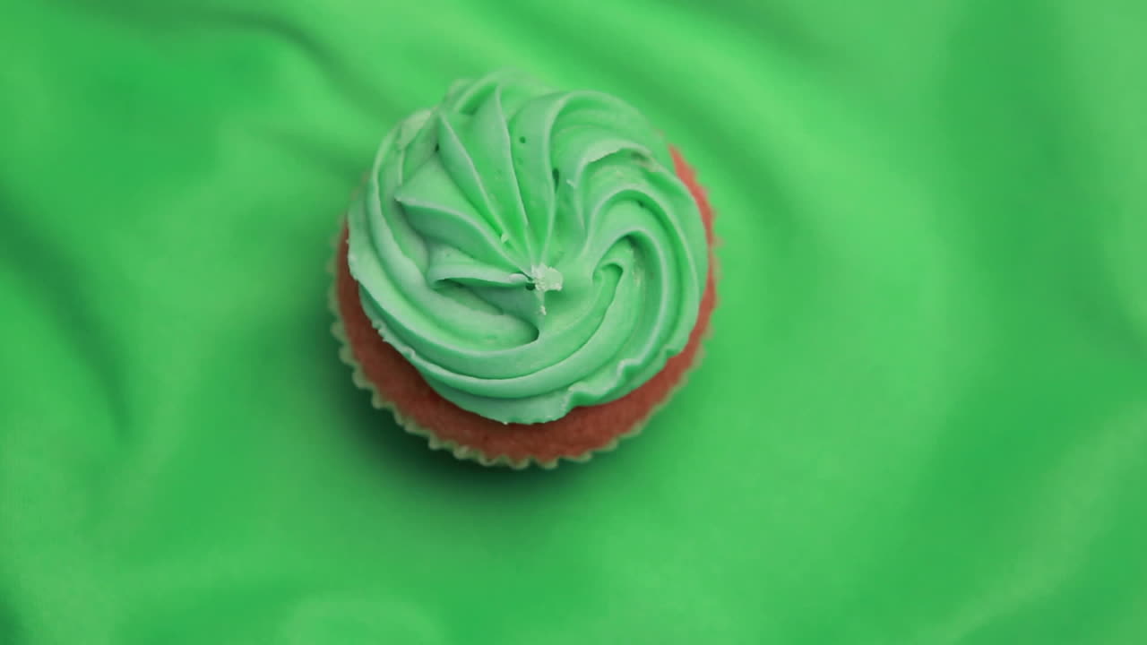 Cupcake del Giorno di San Patrizio che ruota