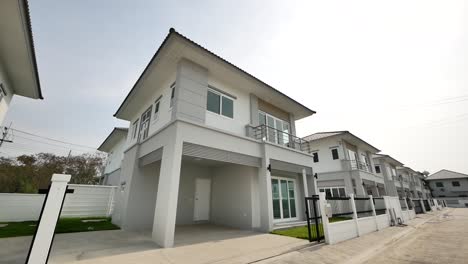 modern white empty home exterior design