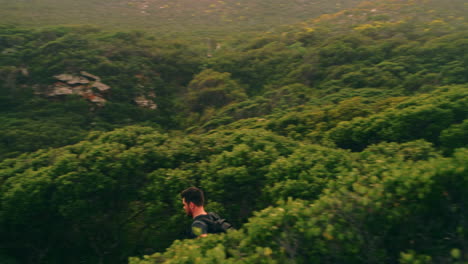 escapando de lo común