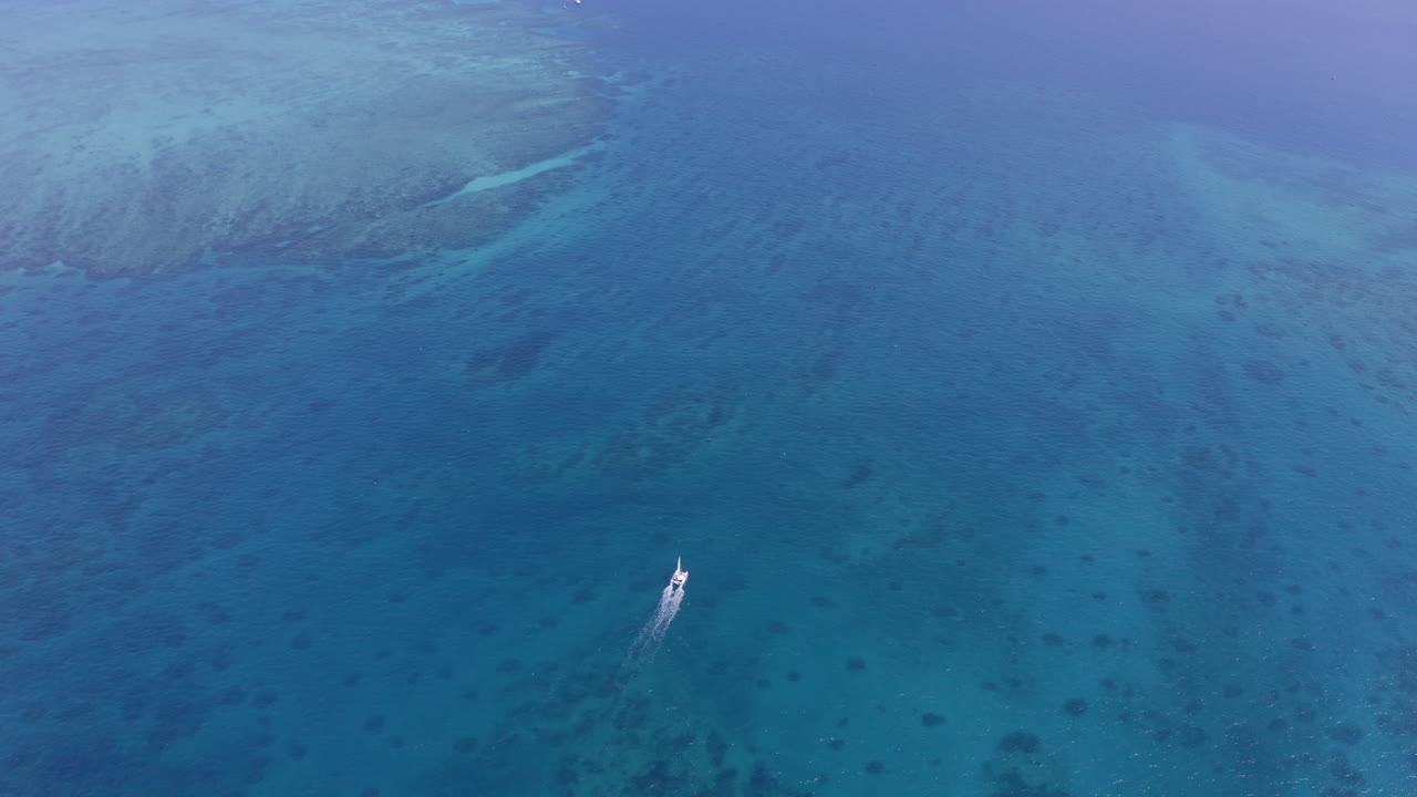 millas de mar para que todos los ojos vean