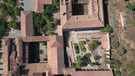 vista aérea de un gran monasterio