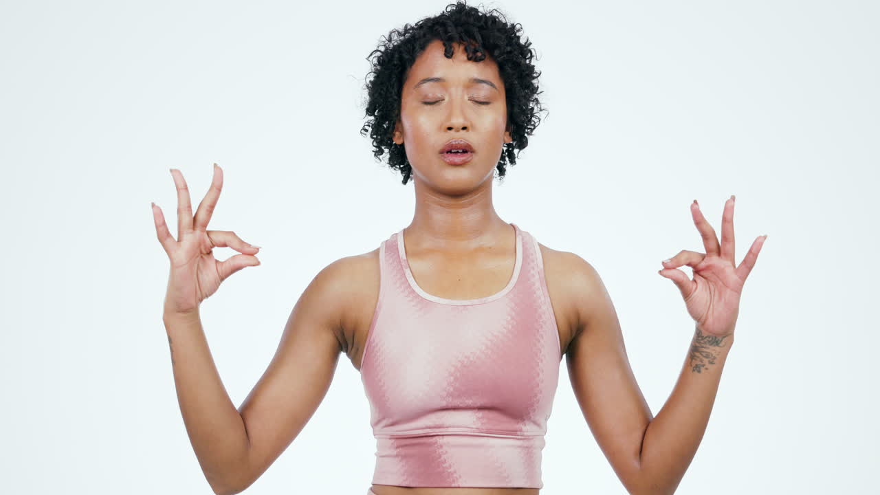 mujer, respiración y meditación