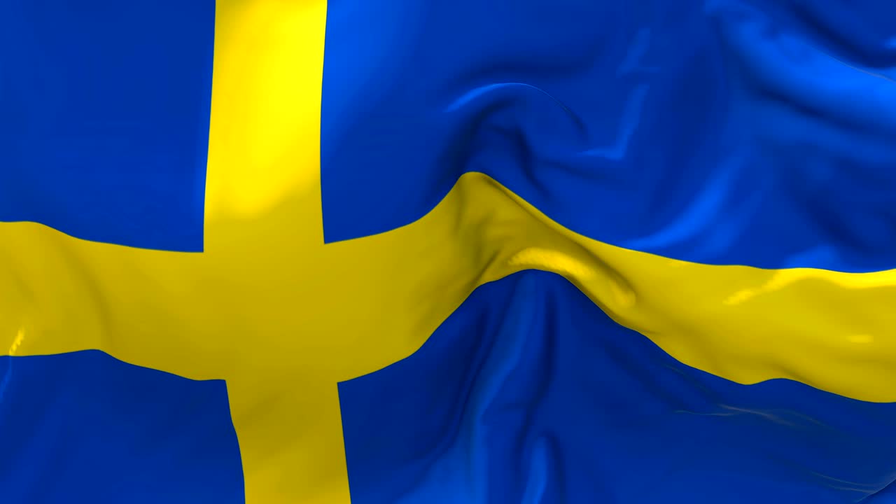 Sveriges flag vajer i vinden i slowmotion-animation. 4K realistisk flag med stoftekstur, der blæser jævnt på en blæsende dag. Kontinuerlig sømløs loop-baggrund.