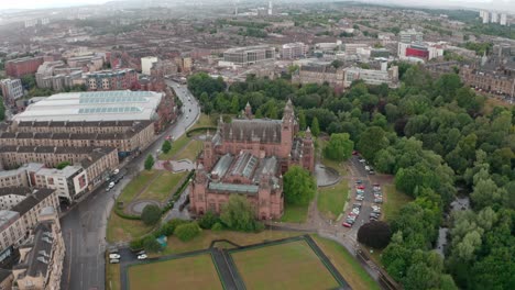 Dron-En-Círculos-Disparó-Alrededor-Del-Museo-De-La-Galería-De-Arte-Kelvingrove-De-Glasgow