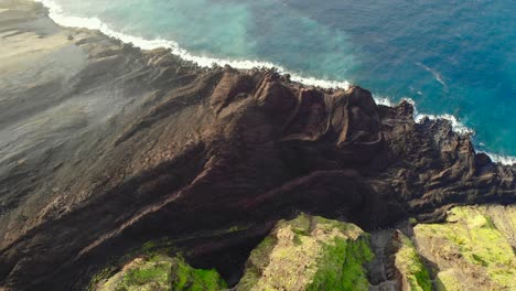 Drone-Footage-Of-Stromboli-Volcano-In-Mediterranean,-bird-eye's-view