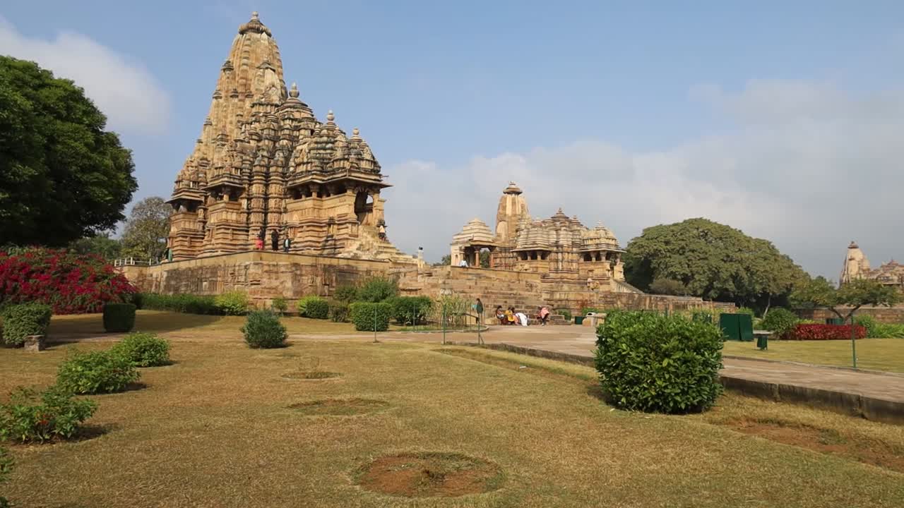templo de kandariya mahadev, grupo occidental de templos, khajuraho