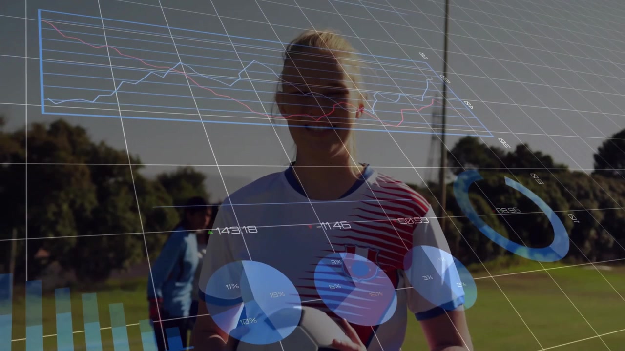 Kvinnelig fotballspiller analyserer målinger med animerte diagrammer etter at et rutenett vises i sportsteknologi.