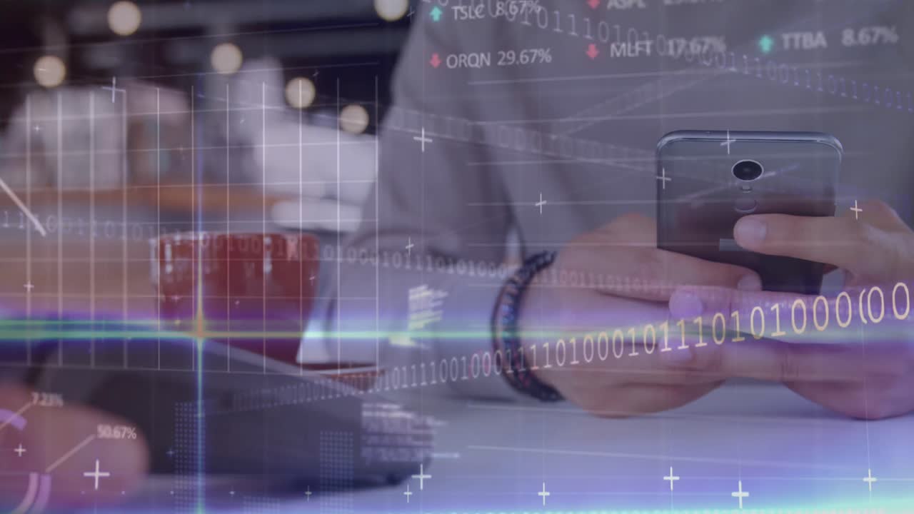 animazione dell'elaborazione dei dati su una sezione centrale di un uomo che utilizza uno smartphone per effettuare un pagamento.