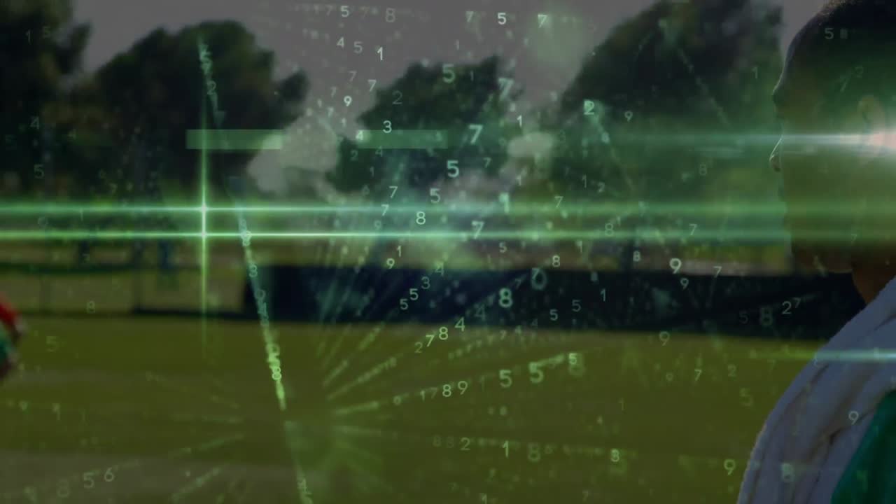 스타디움에서 뛰는 다양한 남성 축구 선수에 대한 데이터 처리 애니메이션