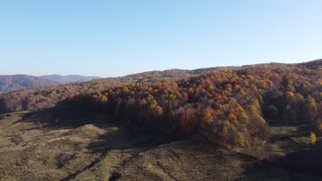 Aerial-view-of-hills-on-autumn-season