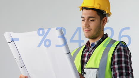 animación de más, menos, símbolos percentiles, ingeniero caucásico con casco mirando el plano